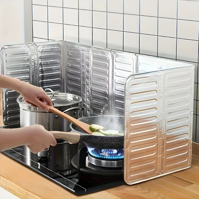 Foldable Aluminum Foil Oil Splatter Guard for Gas Stove, Kitchen Anti-Splash & Heat Insulation Baffle, Overflow Protection