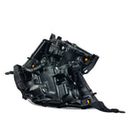 2Pcs Car Headlights For Toyota Noah VOXY ZRR70W ZRR75 ZRR75G 2010 lens 81185-28B50 81145-28B50