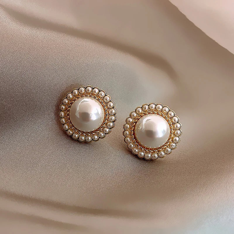 Trending Imitation Pearl Circle Stud Earrings For Woman New In 2025 Fashion Party Round Elegant Korean Earring Jewelry Wholesale