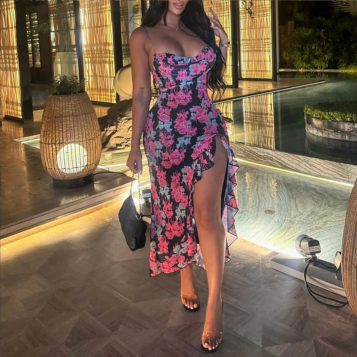 Women's fashionable beach retro floral print fashion dress with suspender dress