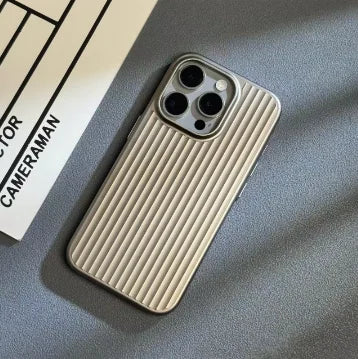 Corrugated matte finish, suitable for iPhone 17 Pro Max, premium frosted ultra-thin PC hard case, shockproof.