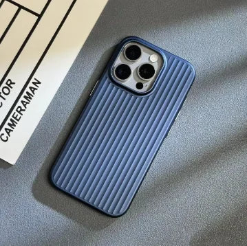 Corrugated matte finish, suitable for iPhone 17 Pro Max, premium frosted ultra-thin PC hard case, shockproof.