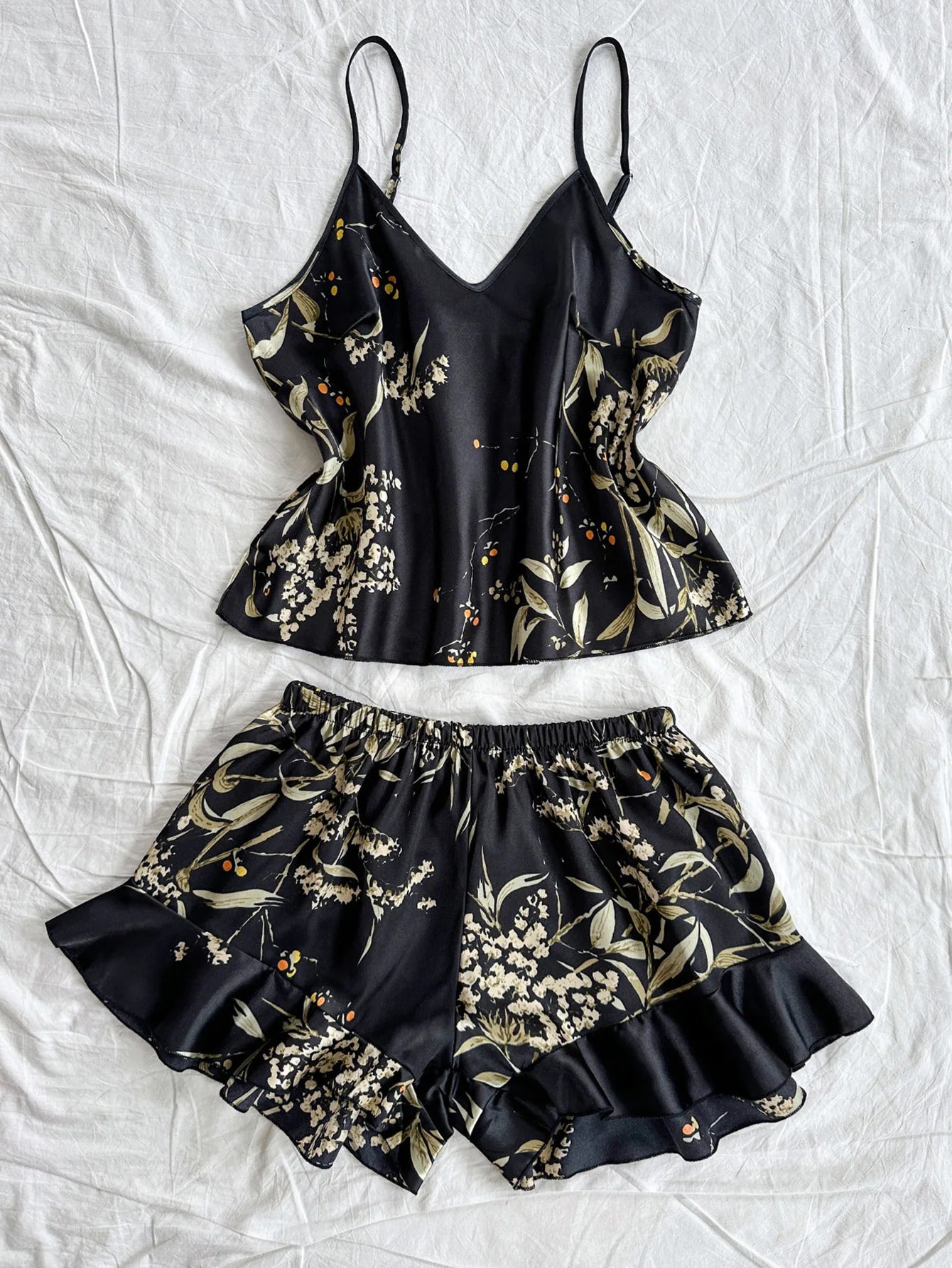 V Neck Women's Pajama Set Cherry Print Elegant and Gentle Halter shorts Casual and Comfortable Sleepwear Suit for home wear