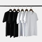 New short-sleeved T-shirt made of 100% pure cotton, suitable for both men and women. It is a summer style, loose and casual.