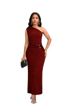High end luxury crossover single shoulder wrap skirt with metal accessories suitable for women's elegant satin high waist figure